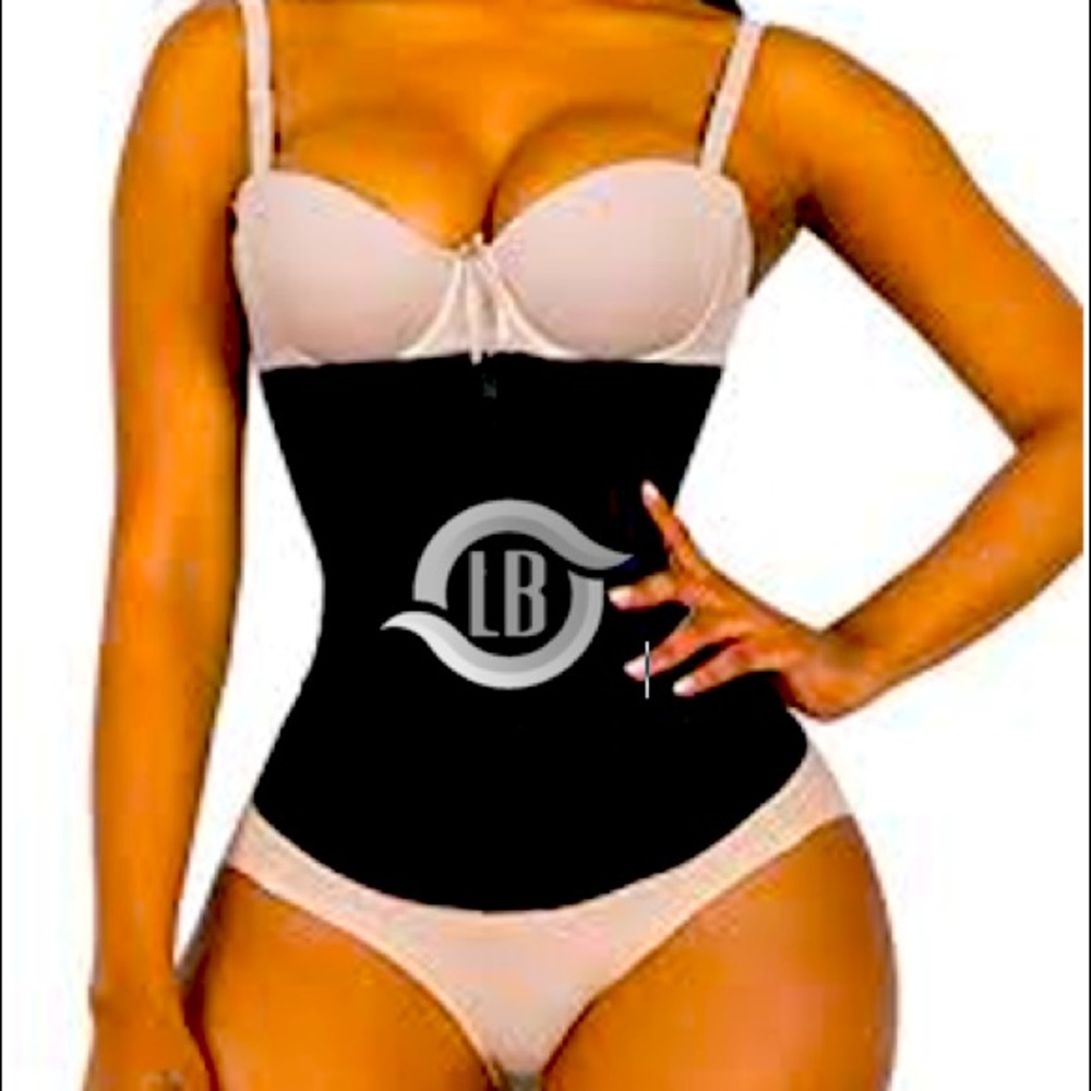 Waist trainer with accentuating Belt